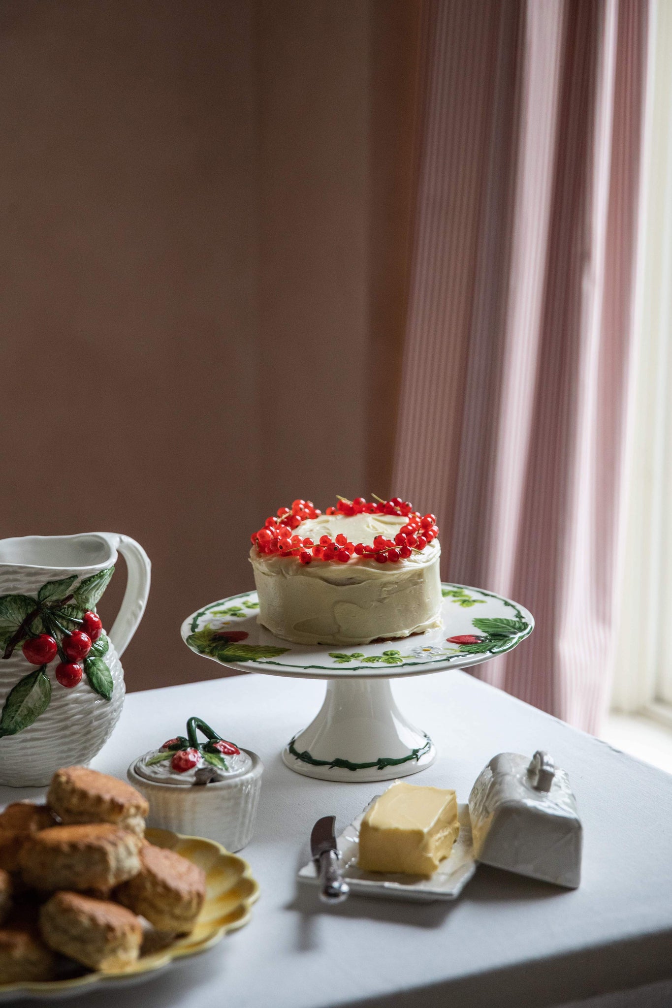 Fragola Cake Stand - Skye McAlpine Tavola